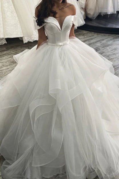 Neuankömmling Off-the-Shoulder Prinzessin Puffy Layers Brautkleid