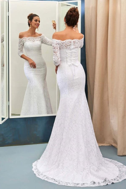 Schulterfreies Brautkleid im Meerjungfrauenstil mit 3/4-Ärmeln und Schnürung