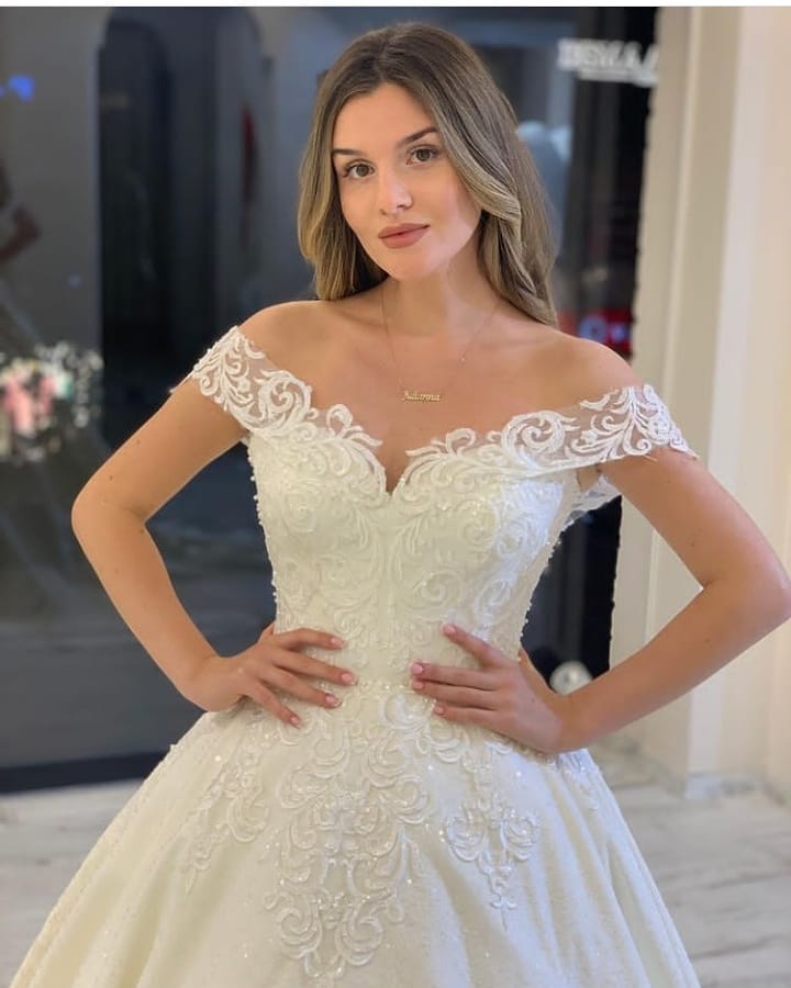 Off Shoulder Lace Appliques A Line Wedding Dress With Court Train