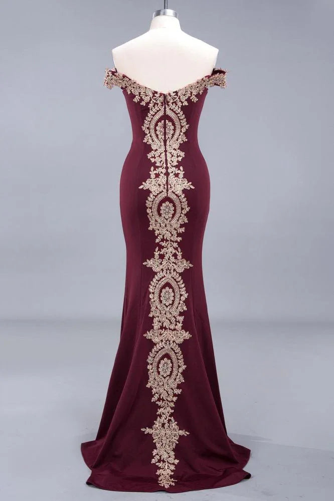 Schulterfreies Abendkleid mit goldenen Applikationen, Meerjungfrau-Schnitt, schmales Ballkleid