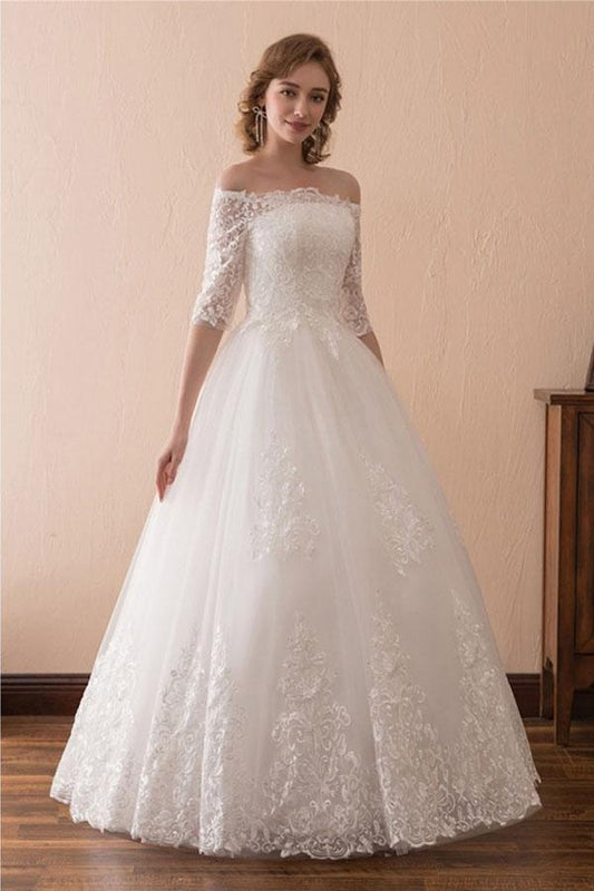 Vestido de novia de encaje con hombros descubiertos y mangas 1/2