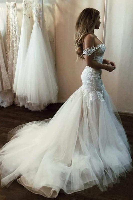 Vestidos de novia de sirena con hombros descubiertos