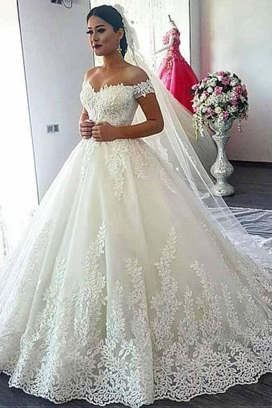 Ballkleid-Brautkleid mit schulterfreiem Ausschnitt und Spitzenapplikationen
