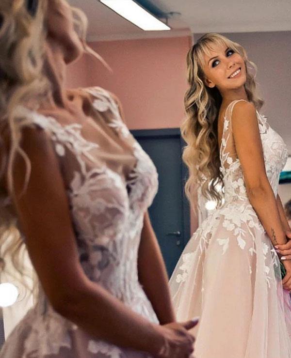 Open Back Lace Applique Tulle V Neck A Line Wedding Dress With Chapel Train