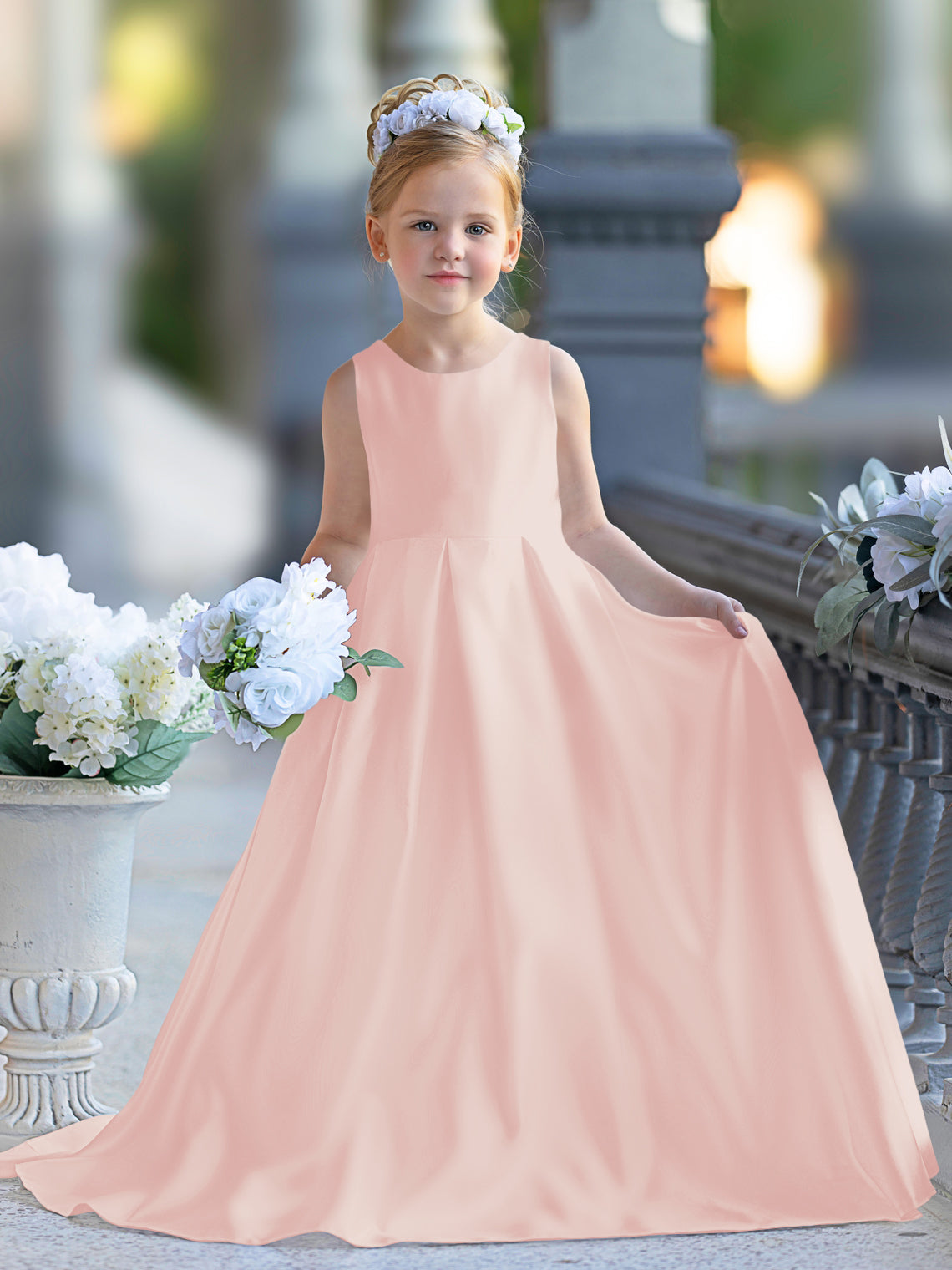 Robe de demoiselle d'honneur de première communion en satin et dentelle coupe A-line 
