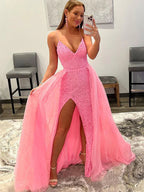 Abito da sera rosa lungo a sirena con paillettes, scollo a V, schiena scoperta e spacco