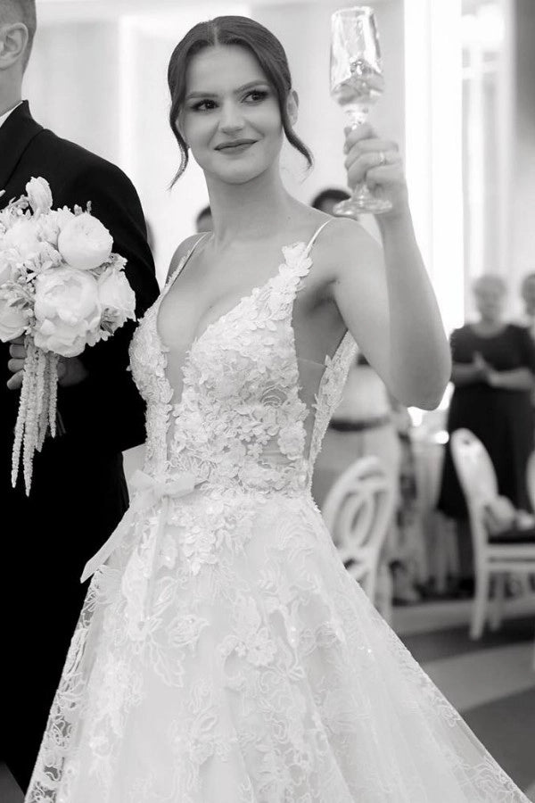 Ivory V Neck Sleeveless A Line Wedding Dress With Appliques