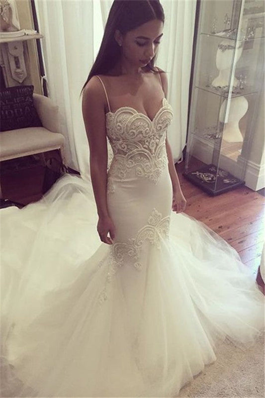 Hübsches Spaghettiträger-Brautkleid mit Herzausschnitt, Sommer-Etuikleid aus Tüll