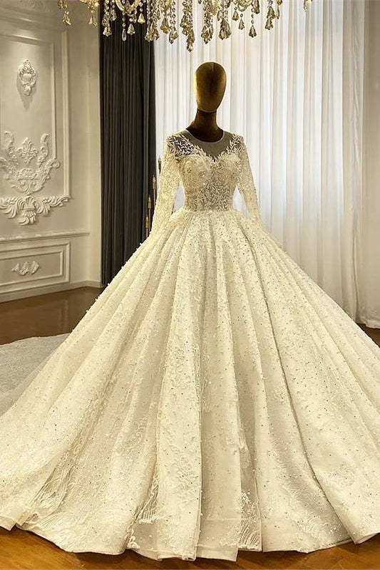 Elegantes Prinzessinnen-Brautkleid in A-Linie mit langen Ärmeln und Schleppe aus Spitze