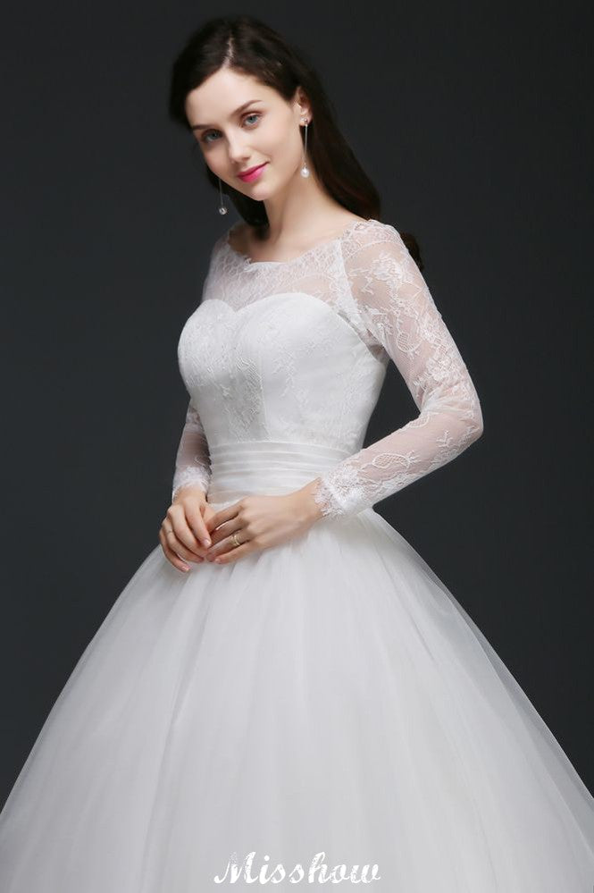 Weißes Prinzessin-Brautkleid aus Tüll mit U-Ausschnitt und Spitze