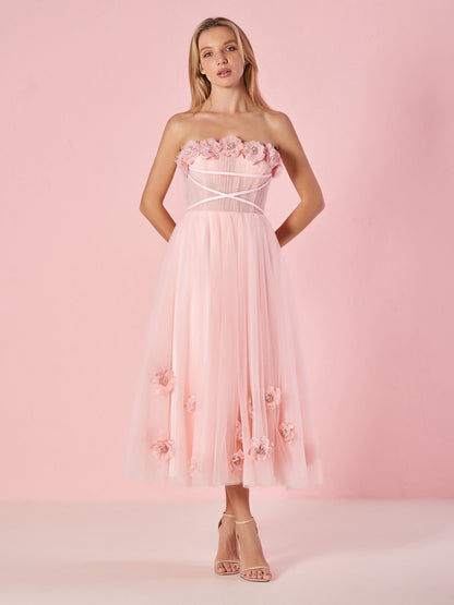 Vestido de fiesta princesa rosa claro sin tirantes con flores