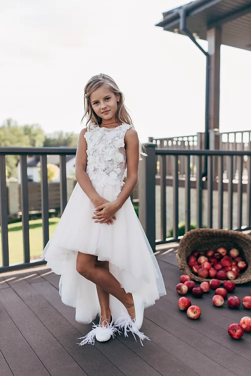 Princess White Lace Flower Girls Dress A Line Sleeveless Floor Length
