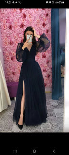 Abito da sera lungo blu marina da donna con maniche gonfie, elegante scollo a V modello Y1083