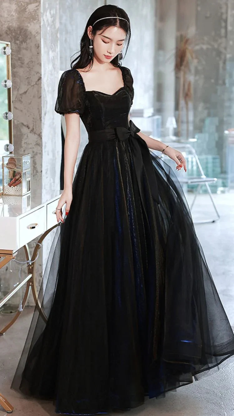 Abito lungo da sera in tulle nero a linea ad A Y1138