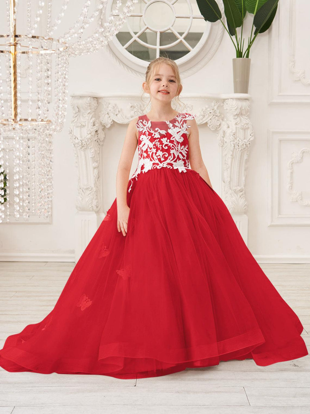 Elegant Sleeveless Tulle Flower Girl Dress With Applique Lace And Sweep Train