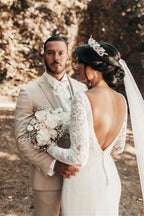 Vestidos de Noiva Românticos com Costas Descobertas, Mangas Compridas e Corte Sereia