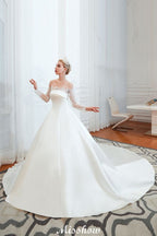 Romantisches Prinzessinnen-Brautkleid aus Satin mit Spitze | A-Linien-Brautkleid mit Kathedralenschleppe