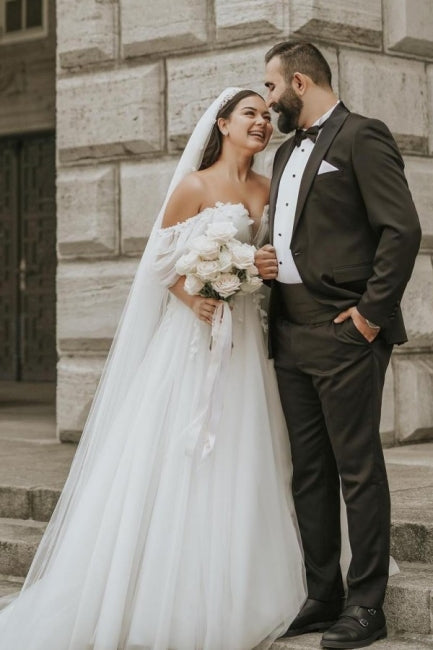 Robe de mariée romantique en tulle, ligne A, manches courtes tombantes sur les épaules