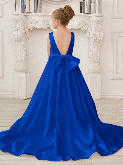 Robe de demoiselle d'honneur en satin sans manches de princesse coupe A avec traîne et nœud 