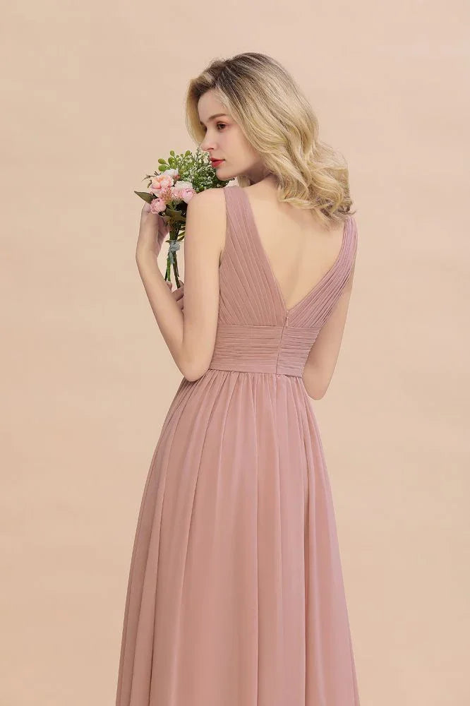 Abiti da damigella d'onore rosa polvere a linea ad A con scollo a V Ruffles | Abiti da sera senza maniche lunghi fino a terra