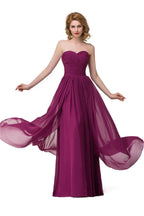 Vestidos de Dama de Honra em Chiffon com Decote Coração, Folhos, Comprimento Até ao Chão e Corte em A, Estilo Sedutor