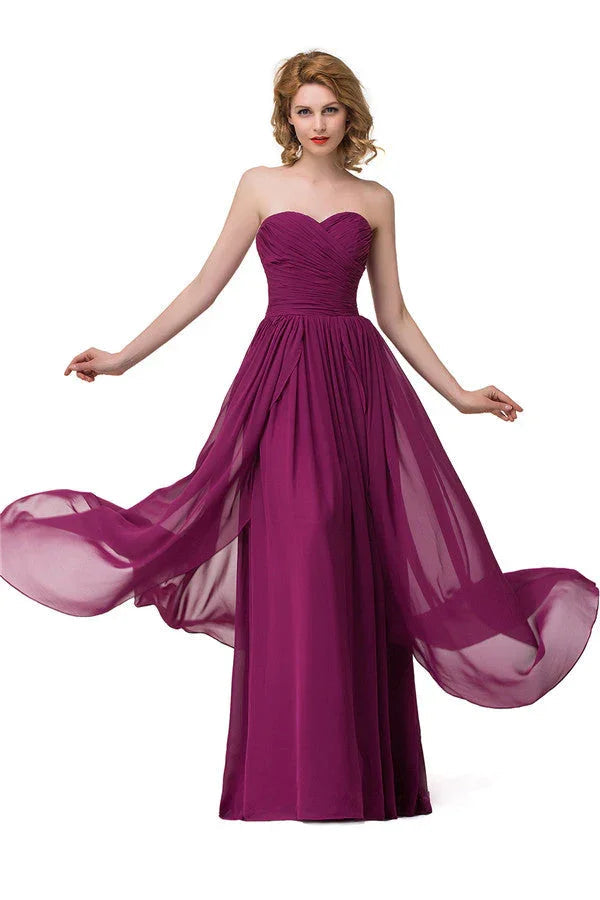 Vestidos de Dama de Honra em Chiffon com Decote Coração, Folhos, Comprimento Até ao Chão e Corte em A, Estilo Sedutor