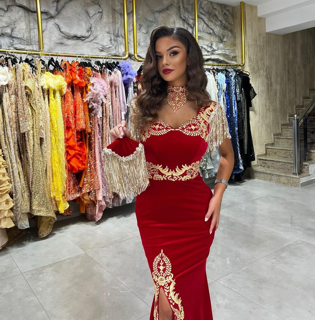 Vestido de Baile Rubi Comprido até ao Chão, com Decote Coração, Sem Mangas, Estilo Sereia, com Fenda