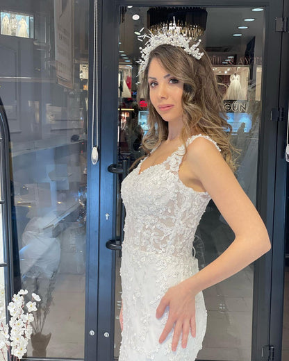 Sexy Floor Length Sweetheart Traps Sleeveless Mermaid Lace Weddding Dress with Court Train
