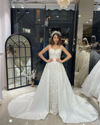 Robe de mariée sirène en dentelle, longue jusqu'au sol, sans manches, décolleté cœur, avec traîne courte