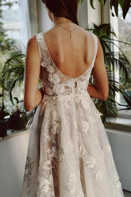 Robe de mariée longue ivoire sexy à encolure en V, coupe trapèze, fendue devant, sans manches, avec dentelle