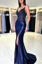 Abito da sera lungo blu marina con scollo a V, spalline sottili, pizzo e spacco, stile sirena, sensuale