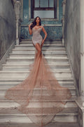 Abito da sera lungo sirena in tulle sexy con maniche lunghe e paillettes, con strascico