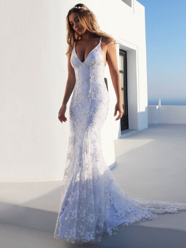 White Mermaid Lace Wedding Dress V Neck Backless Bridal Gown