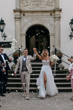 Sexy trägerloses, ärmelloses, säulenförmiges, bodenlanges Tüll-Brautkleid mit Applikationen 