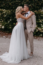 Sexy trägerloses, ärmelloses, säulenförmiges, bodenlanges Tüll-Brautkleid mit Applikationen 