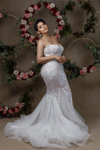 Robe de mariée sirène en dentelle sans manches à décolleté en cœur avec application