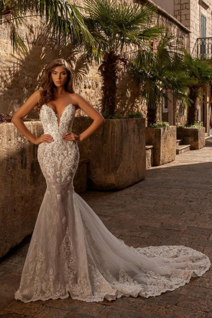 Alluring Sweetheart Sleeveless Mermaid Lace Wedding Dress