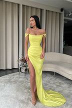 Abito lungo giallo sexy con spalle scoperte e spacco per ballo di fine anno