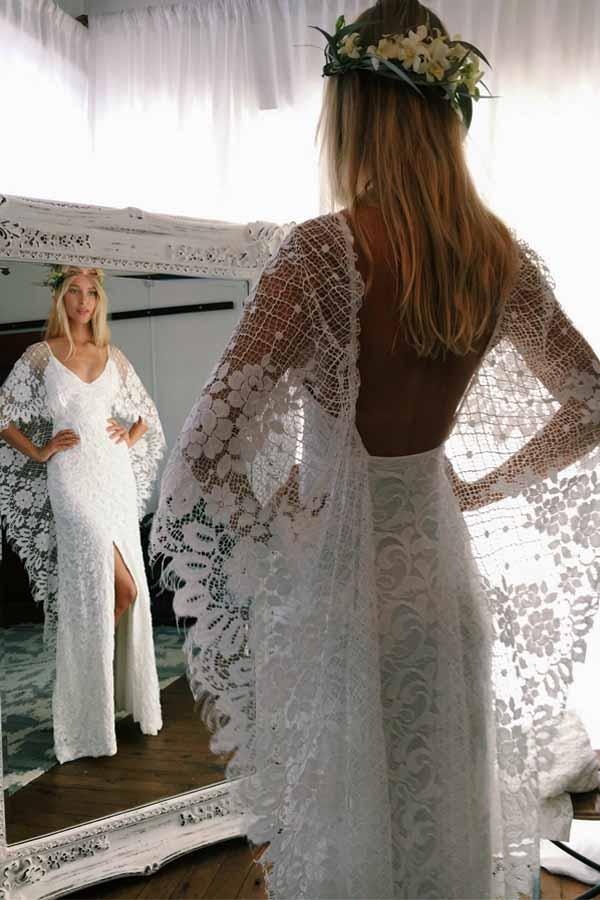 Rückenfreies Etui-Brautkleid aus Spitze mit U-Ausschnitt und geschlitzten Überwürfen
