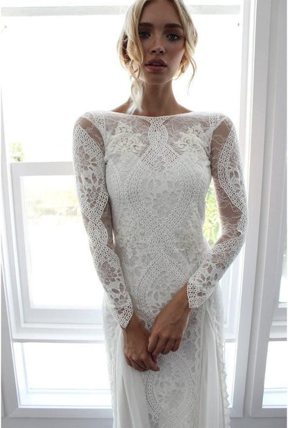Etui-/Säulen-Brautkleid aus Spitze mit langen Ärmeln und offenem Rücken