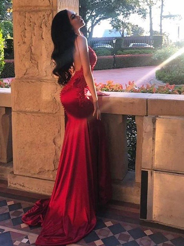 Sheath/Column Sleeveless Spaghetti Straps Applique Silk like Satin Prom Dresses