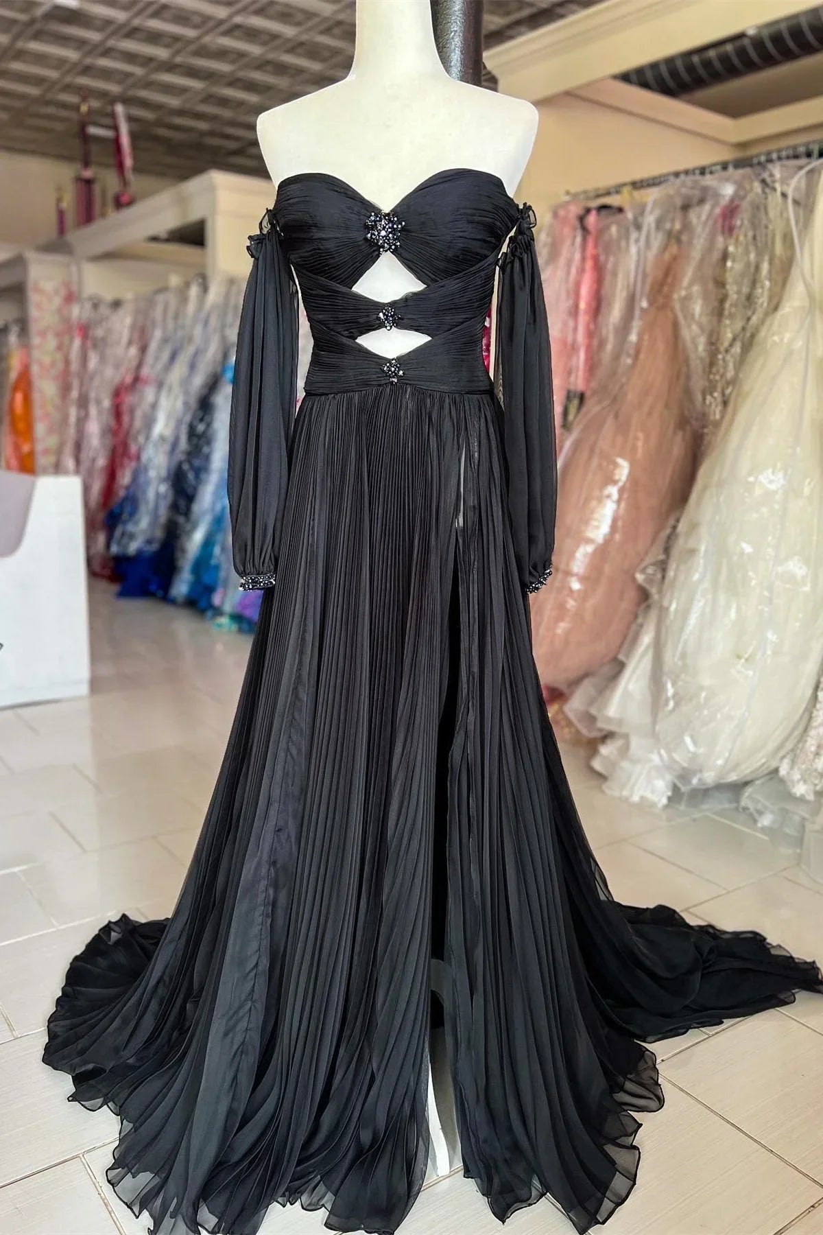 Ana | Robe de bal bustier en ligne A vert chasseur ornée de strass avec manches