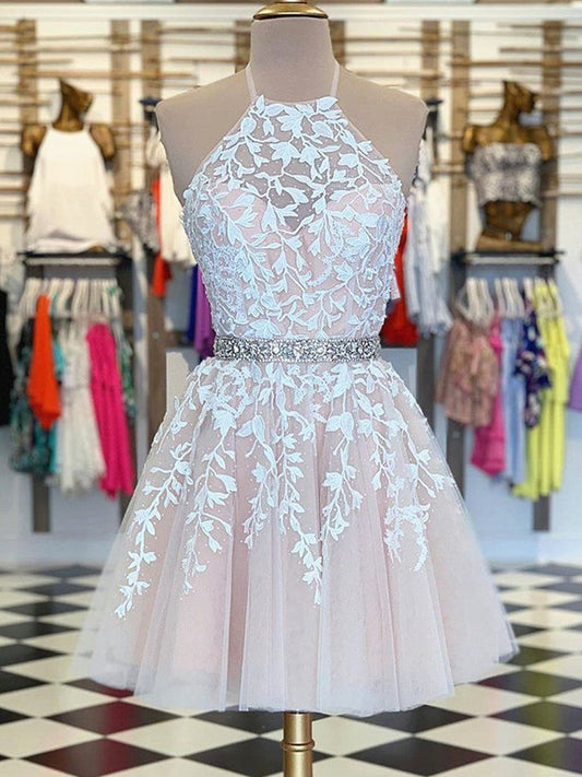 Kurzes A-Linie Neckholder Spitzen Tüll Rückenfreies Homecoming Ballkleid