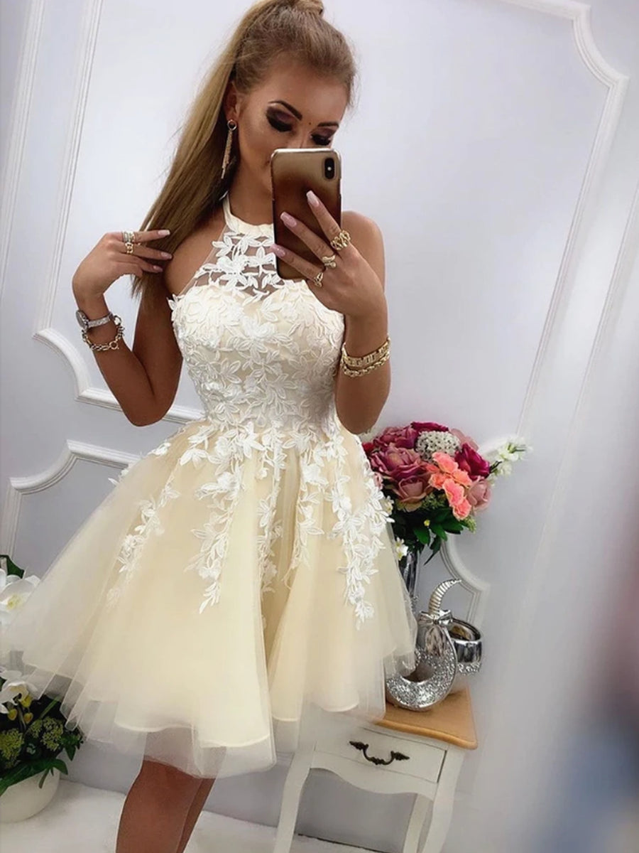 Vestidos cortos de fiesta de graduación con encaje y escote halter de tul en forma de A