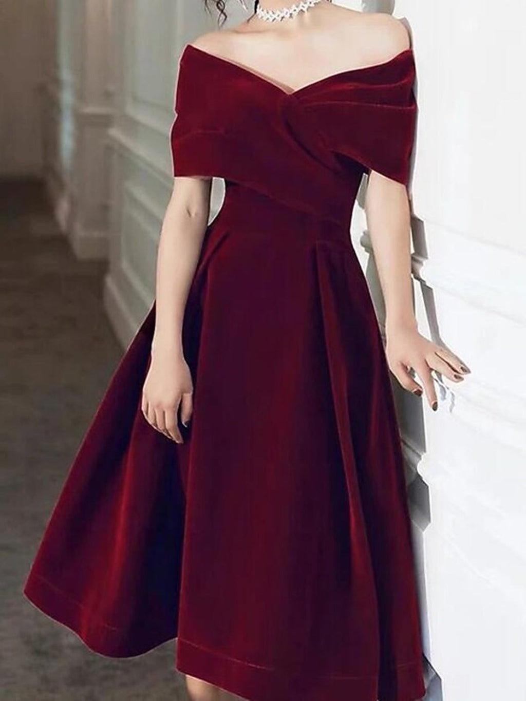 Short A-line Off the Shoulder Velvet Prom Dress Burgundy Formal Graduation Evening Dresses