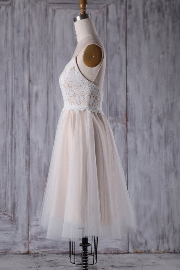 Robe de mariée courte en tulle avec bretelles spaghetti et dentelle en ligne A