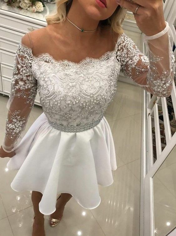 Kurzes A-Linien-Ballkleid aus weißer Spitze und Chiffon mit langen Ärmeln