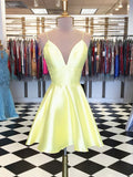Robe courte de bal ou de retour à la maison en satin jaune, simple, ligne A, col en V