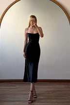Vestido de Festa Preto Simples com Alças Finas de Cetim, Sem Mangas e Costas Descobertas
