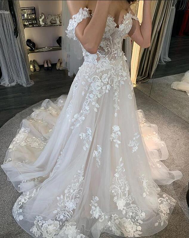 Robe de mariée simple longue en tulle, ligne A, épaules dénudées, appliques en dentelle